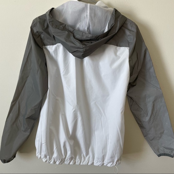 *HOT ITEM* Fila Reflective Running Windbreaker - Picture 7 of 10